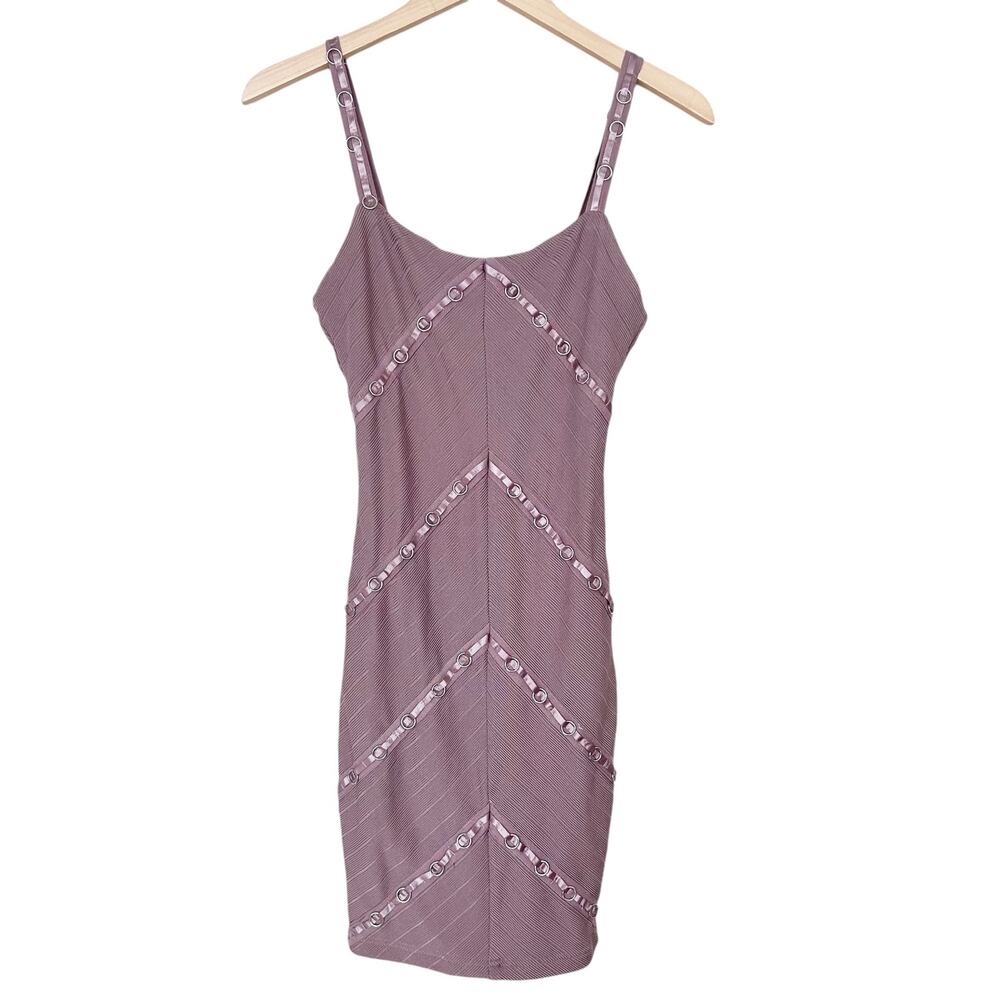 Forever 21 Purple Dress Grommet Detail Sz S